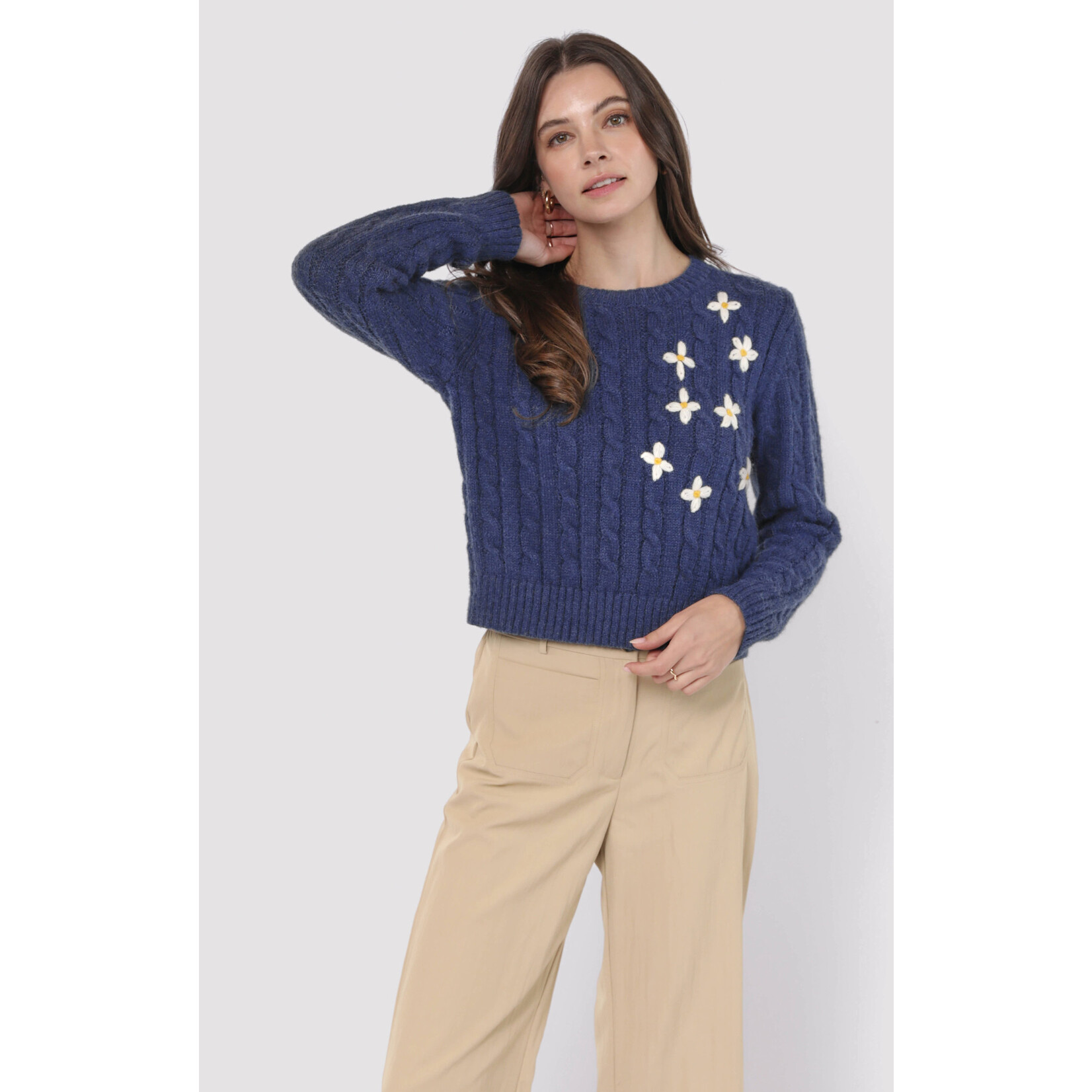 Sadie Sage SS Lulu Embroidered Daisy Sweater