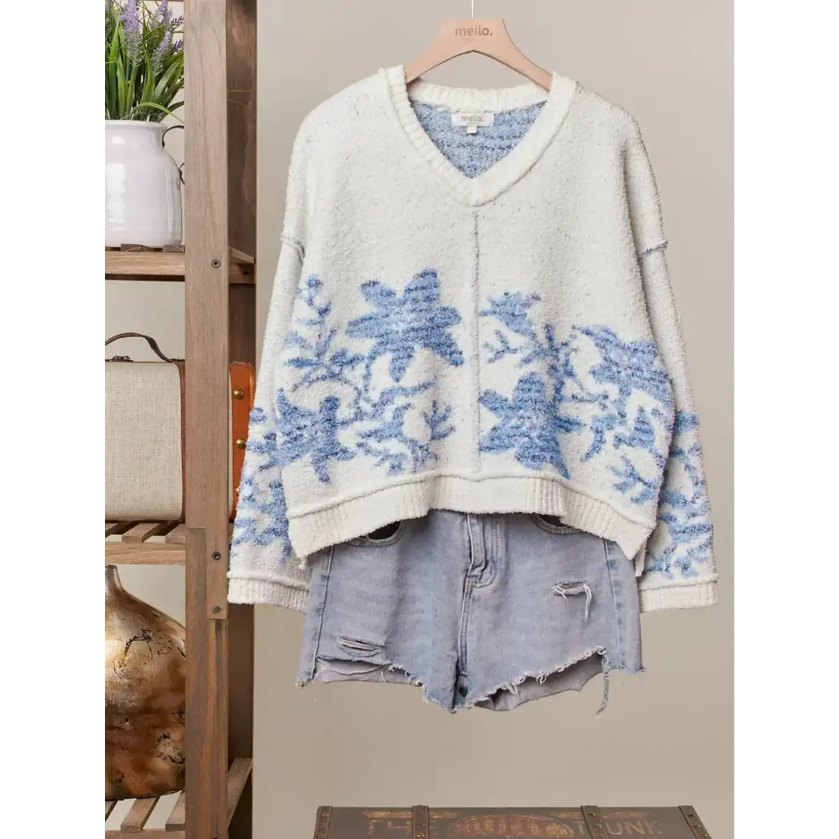 Mello Mello Floral Pattern VNeck Sweater