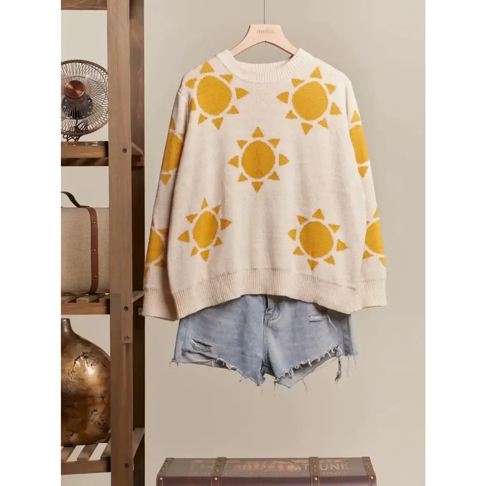 Mello Mello Sun Patched Sweater