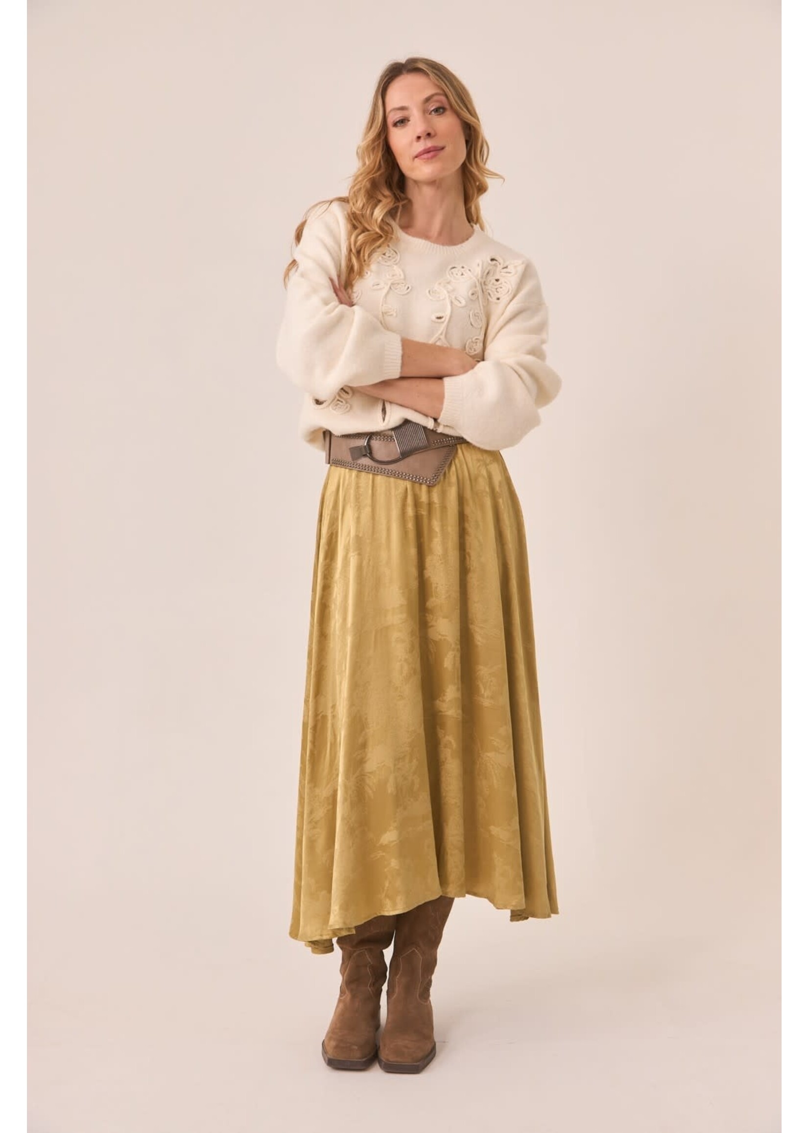 NKN Nekane NKN Floral Embroidered Sweater