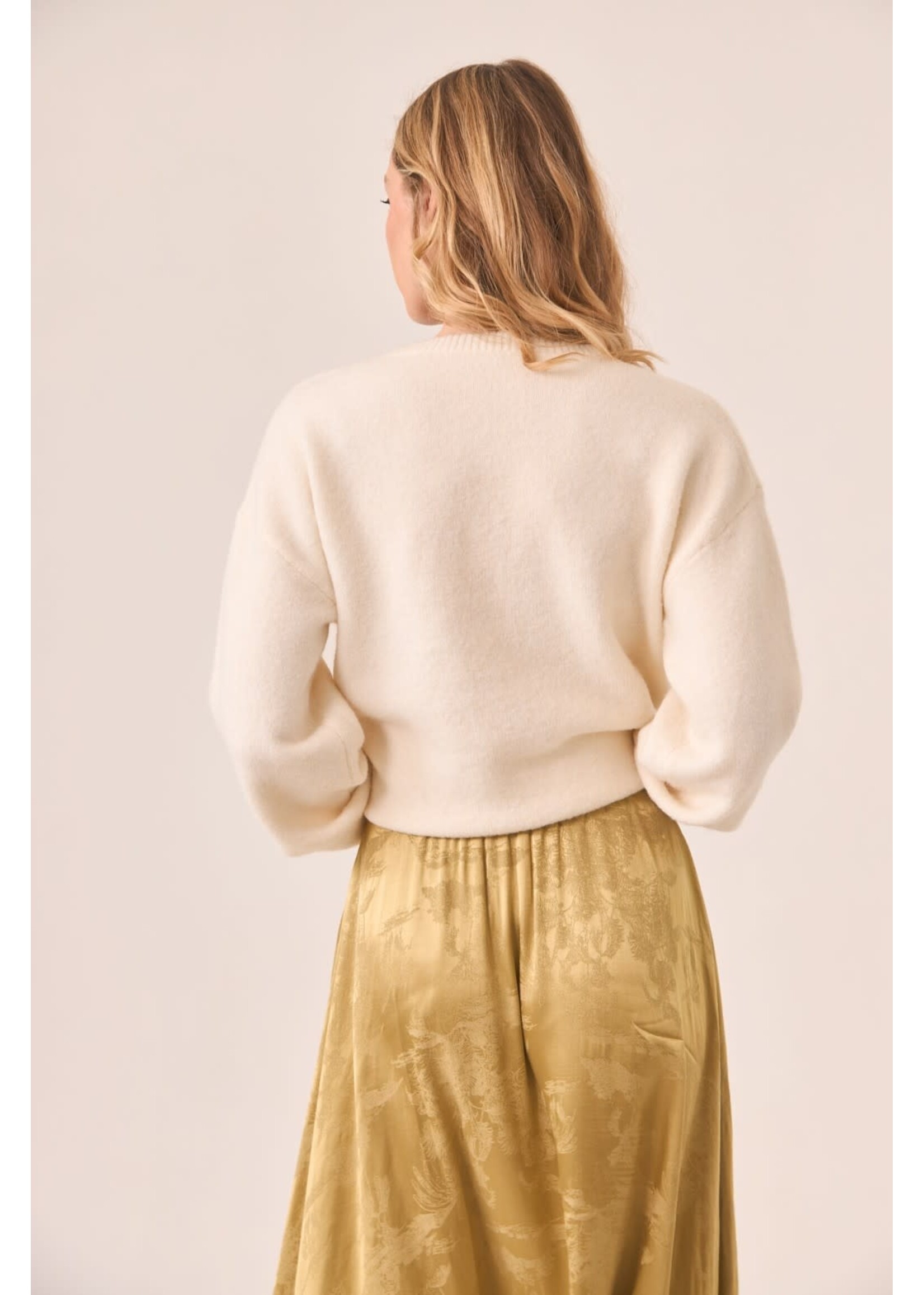 NKN Nekane NKN Floral Embroidered Sweater