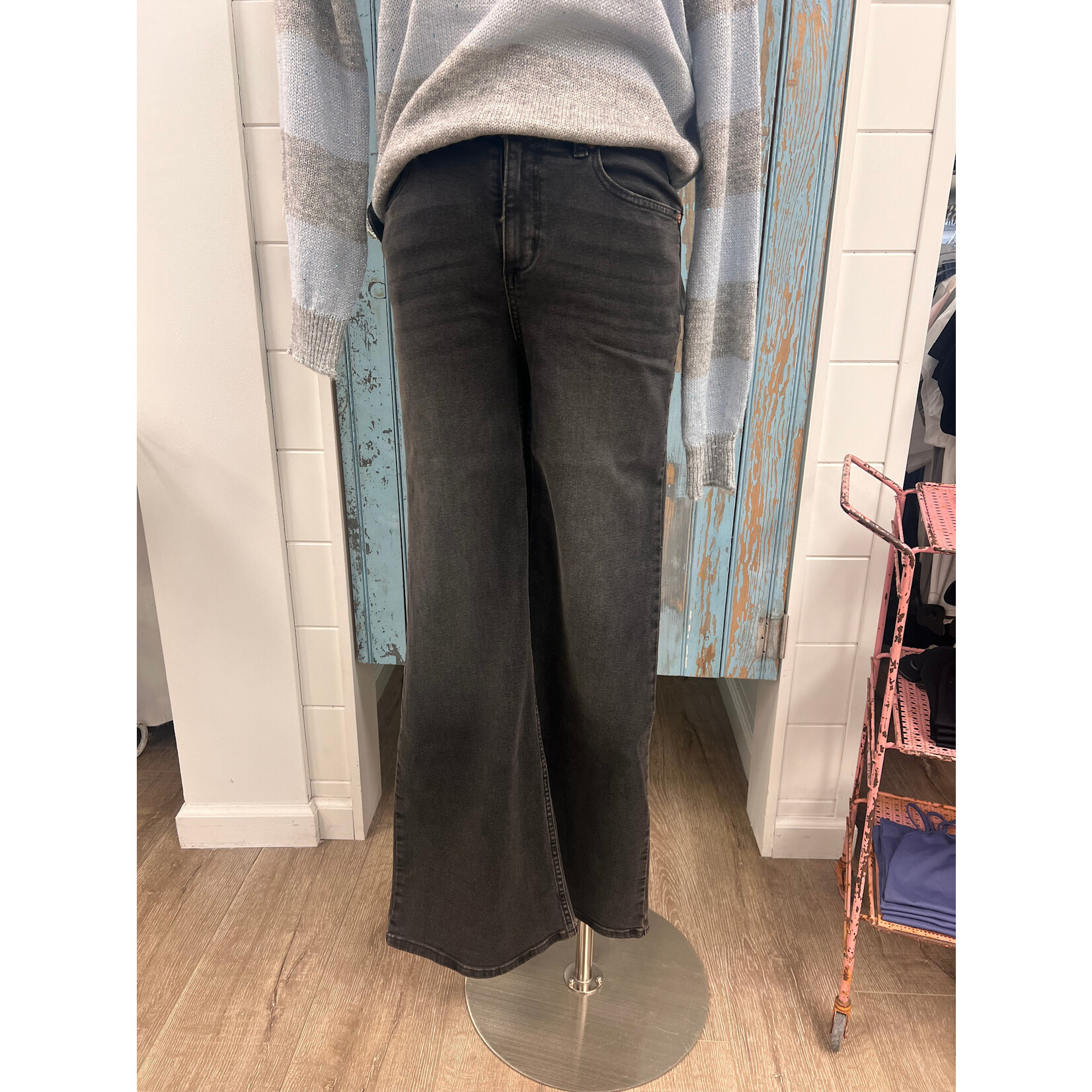 Tribal T Brooke Hugging Palazzo Pant