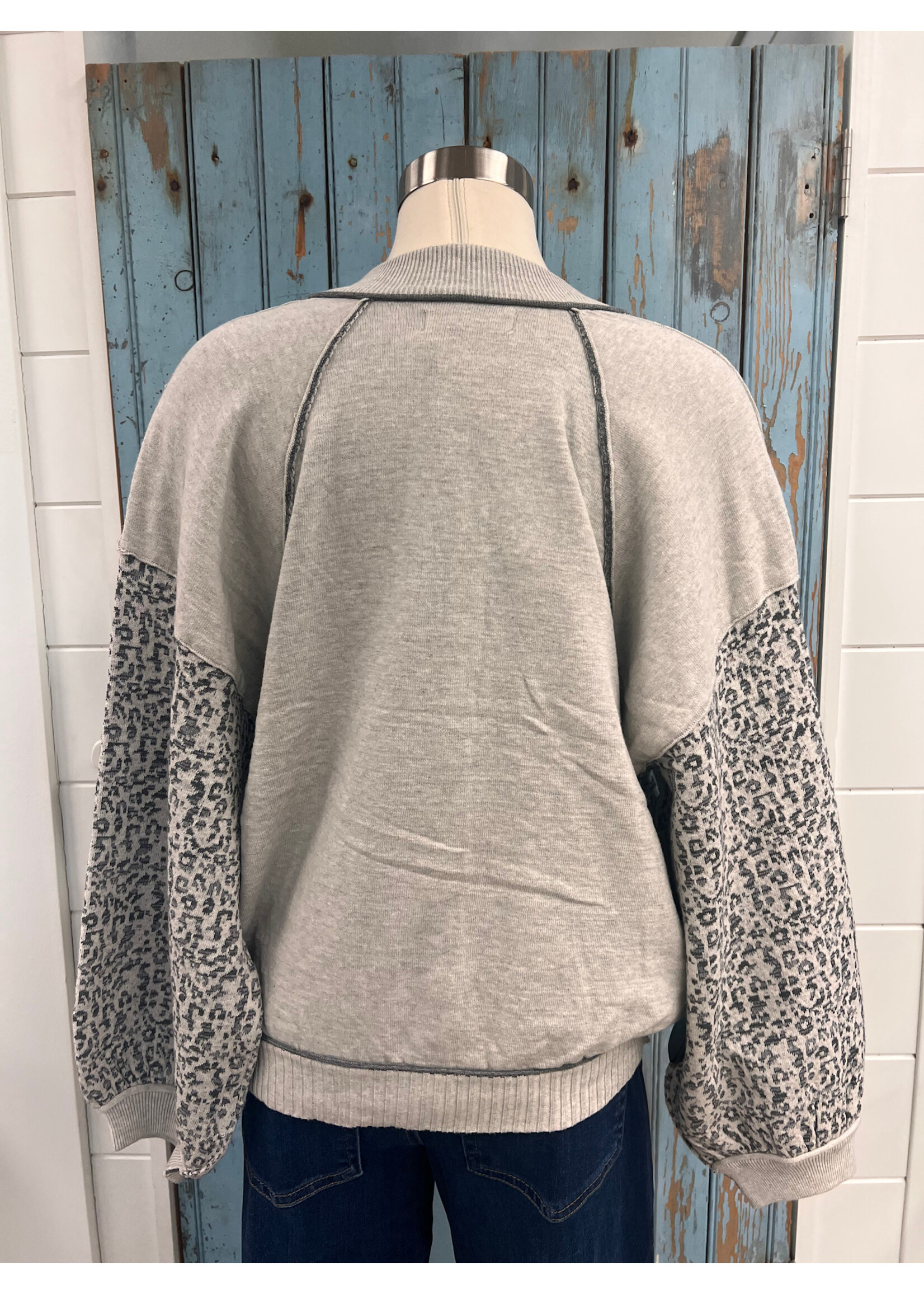 By together BT Cheetah Print Cardi Top
