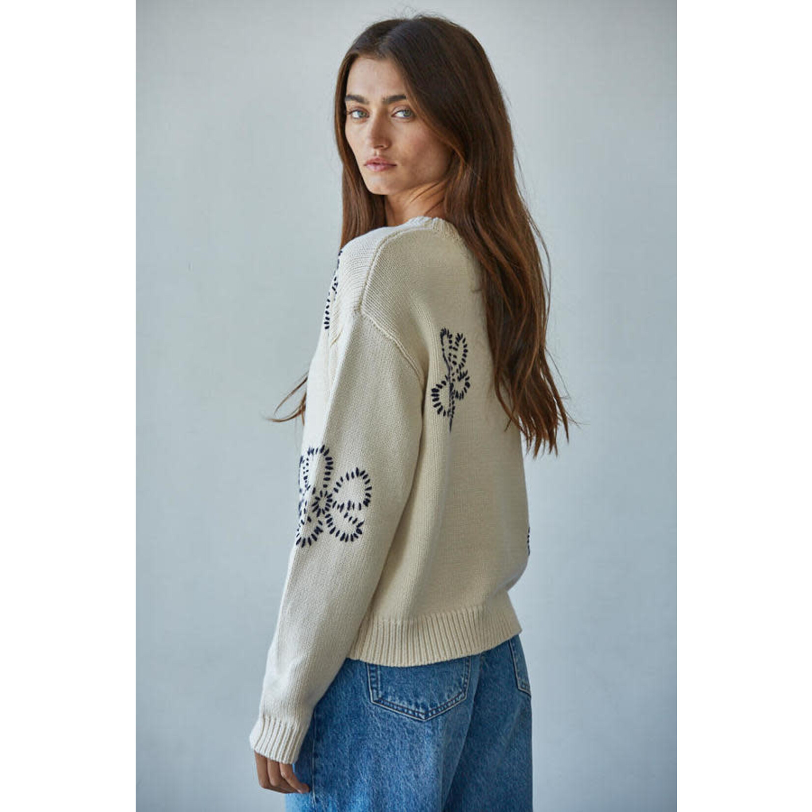 By together BT Petal Pop Embroiderd Swtr