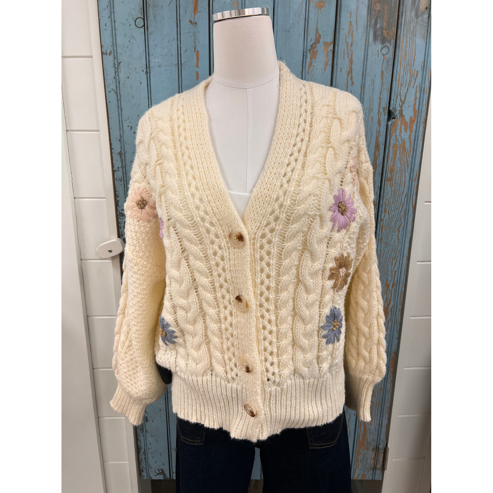 Mello Mello Daisy Patch Knit Cardigan