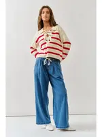 Aaron & Amber Lace Up Relaxed Fit Swtr