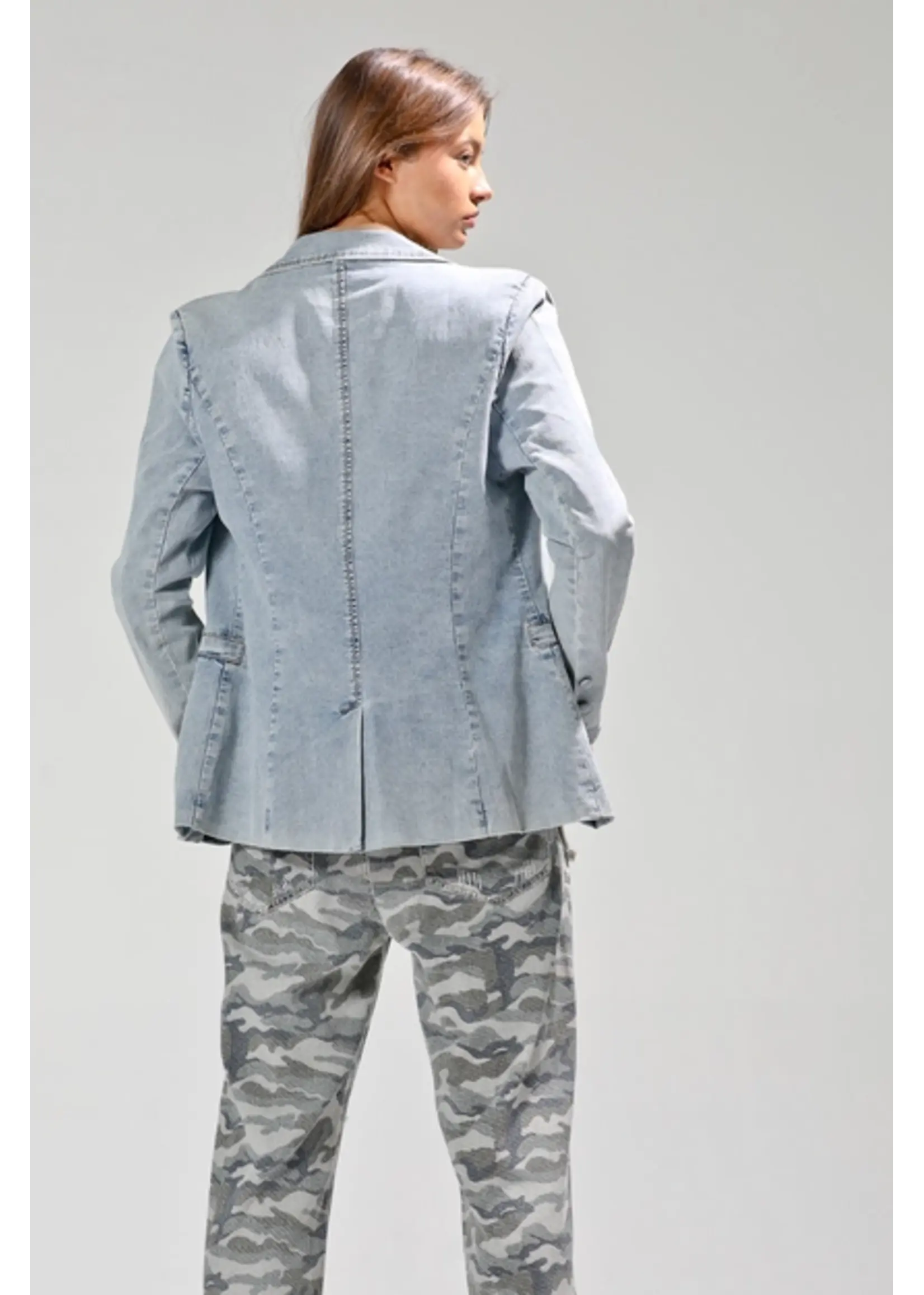 NoaBoa NoaBoa Front Pocket Denim Blazer