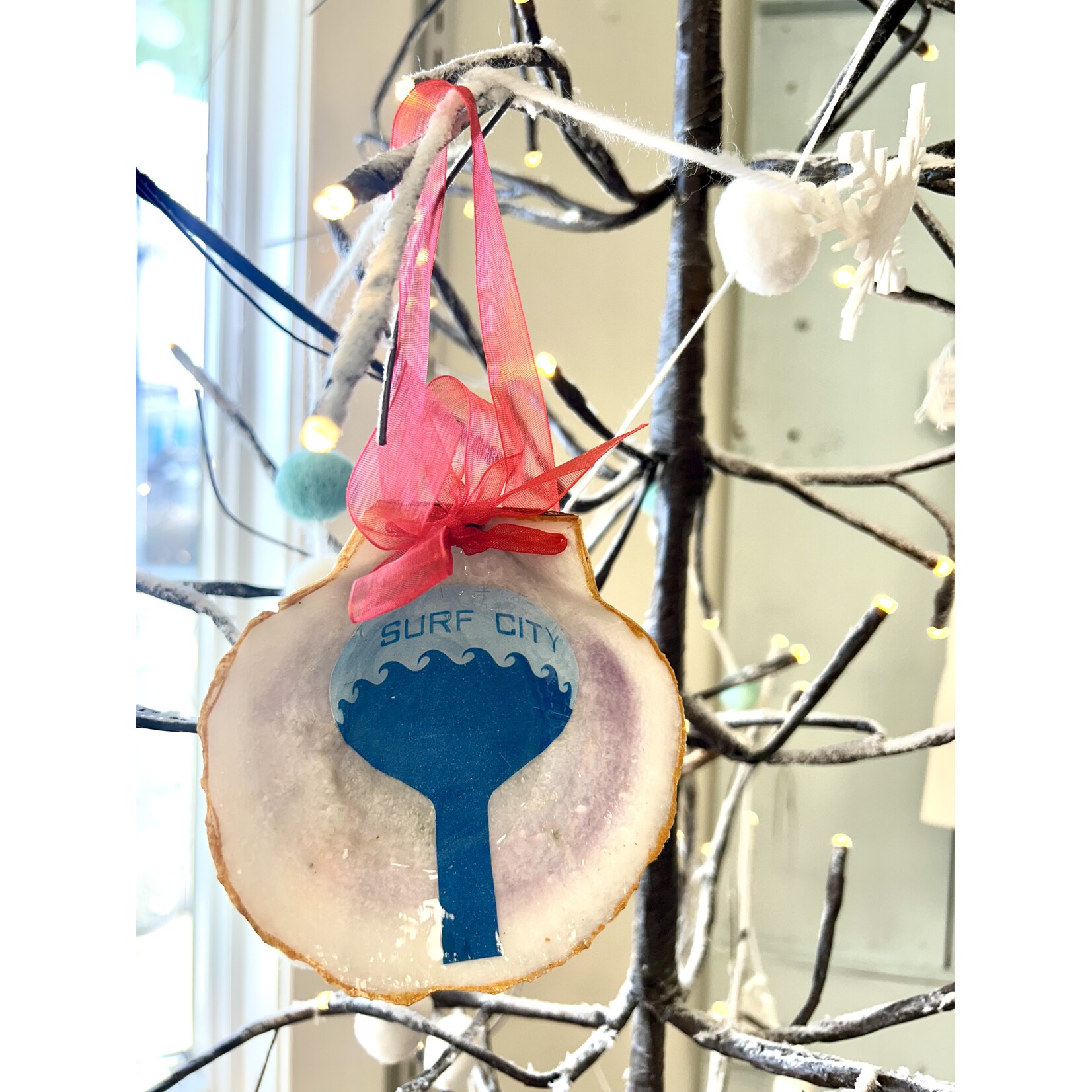 Wink LL Watertower Ornement