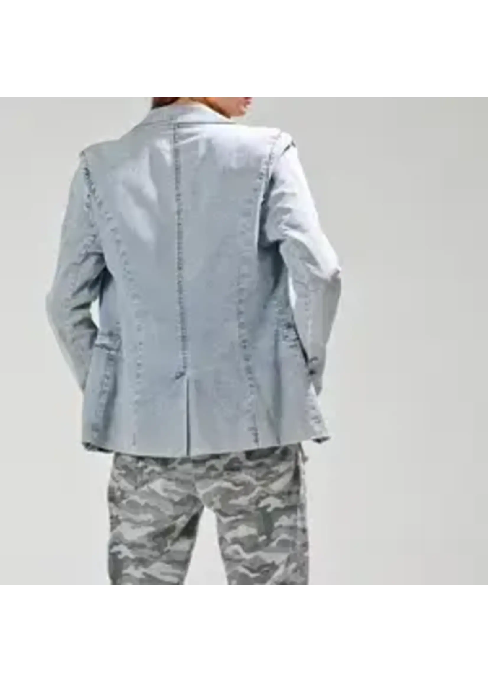 NoaBoa NoaBoa Front Pocket Denim Blazer