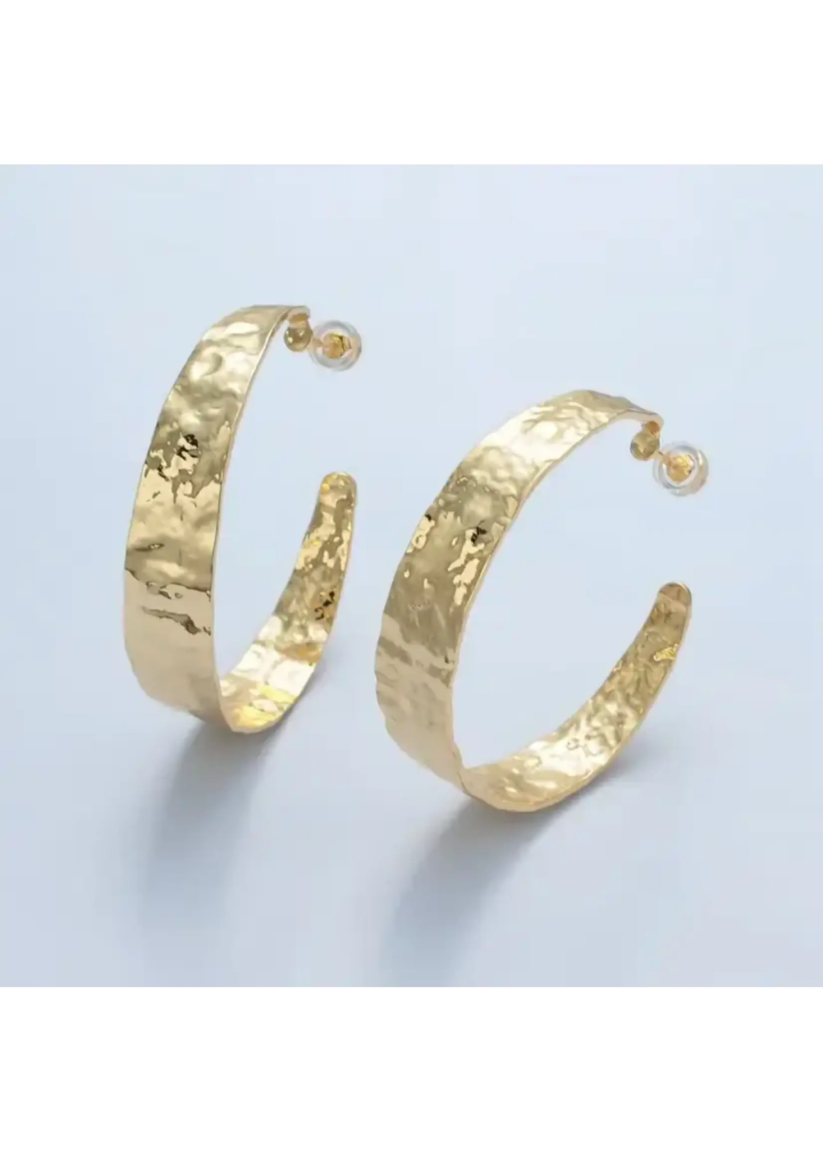 Aim Eternal Gold Hammered Earring