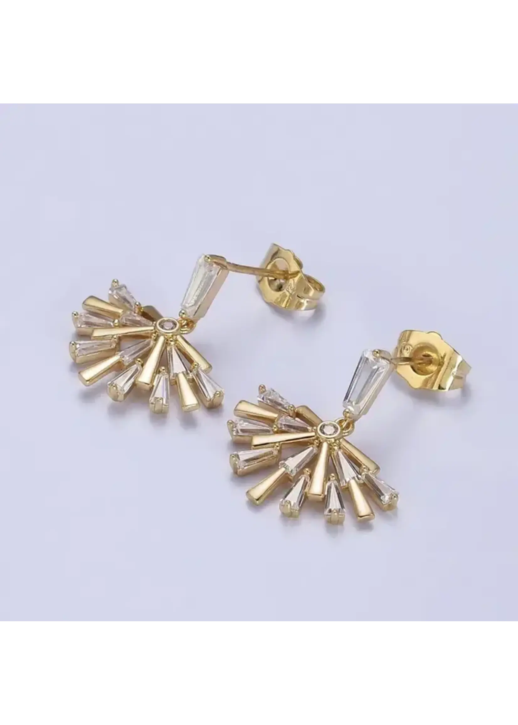 Aim Eternal Fan Drop Earring