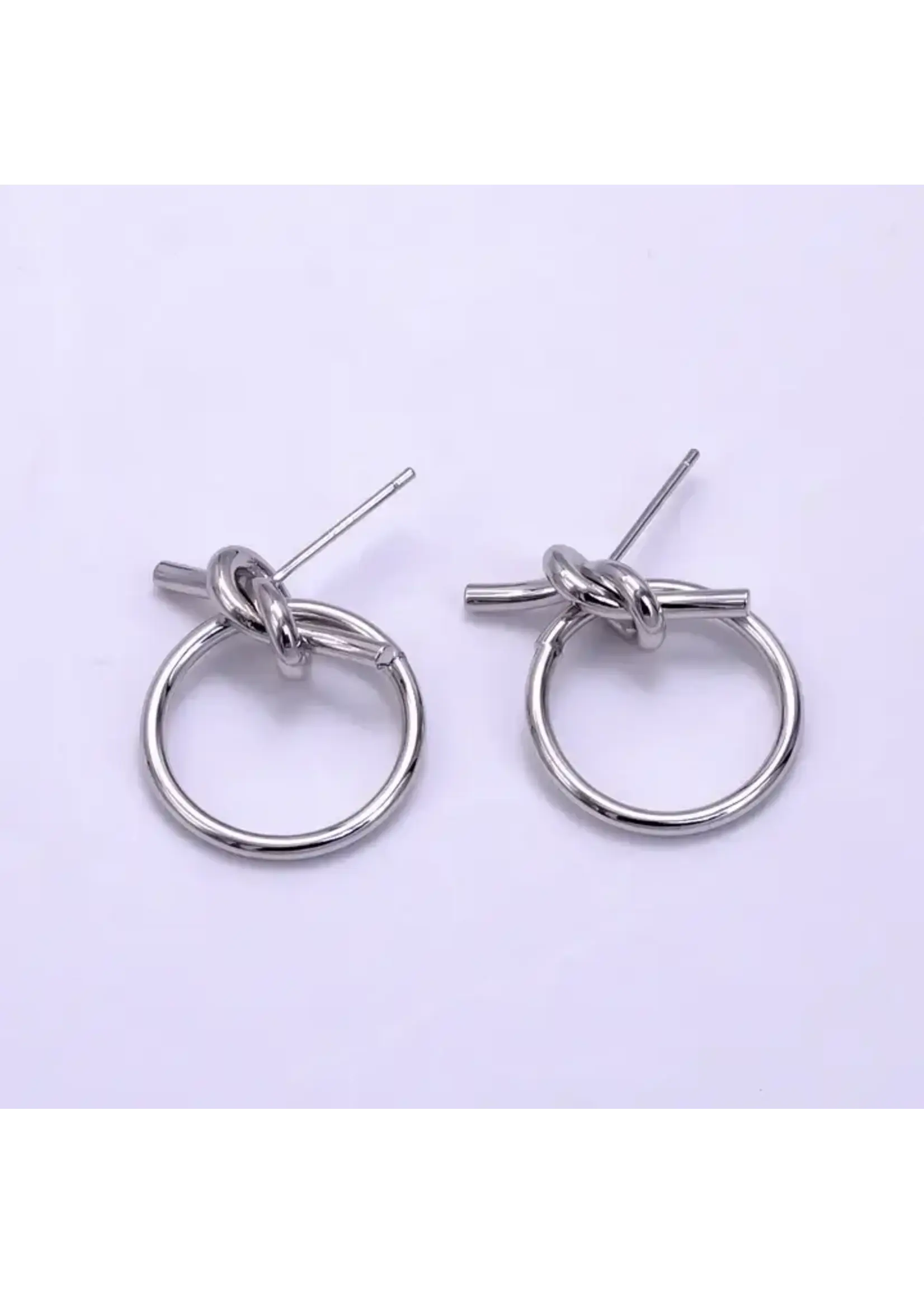 Aim Eternal  Knot Stud Earring