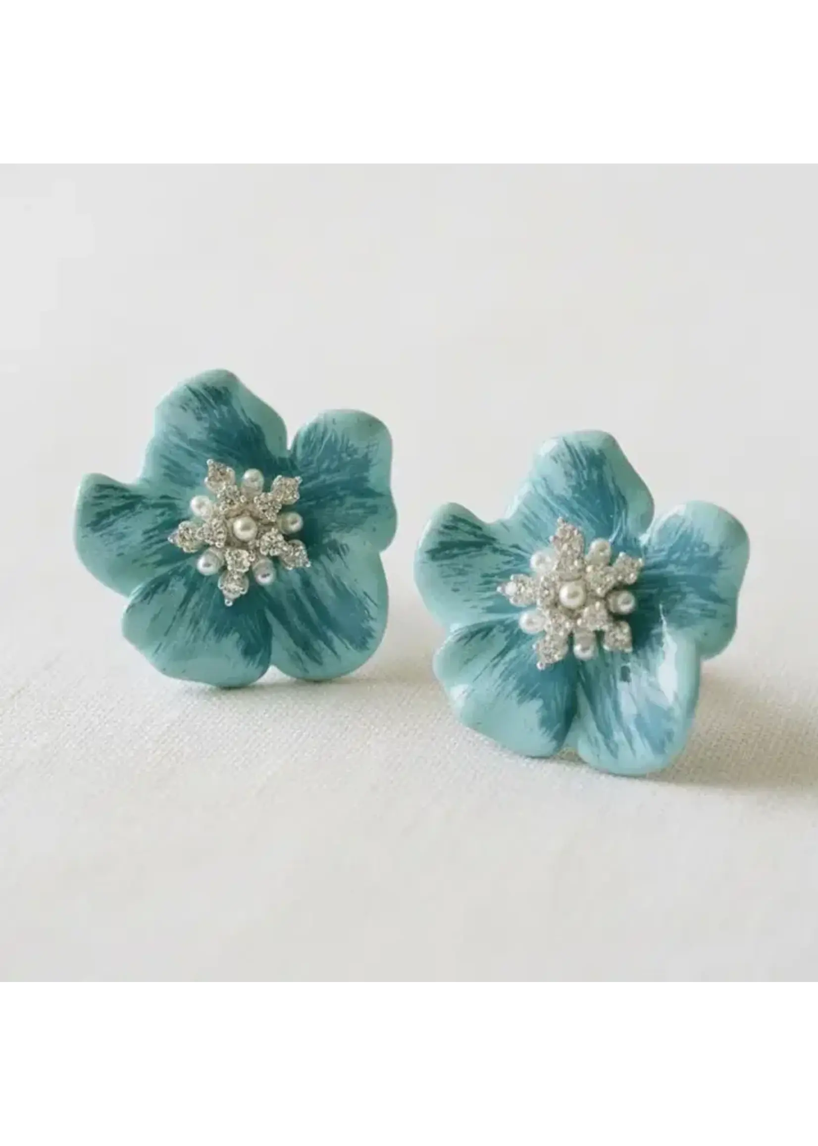 Ellemadera Flower Stud