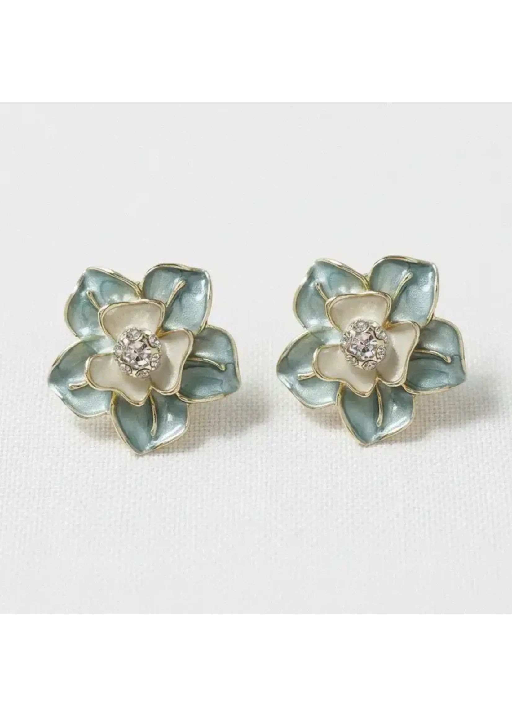 Ellemadera Flower Stud