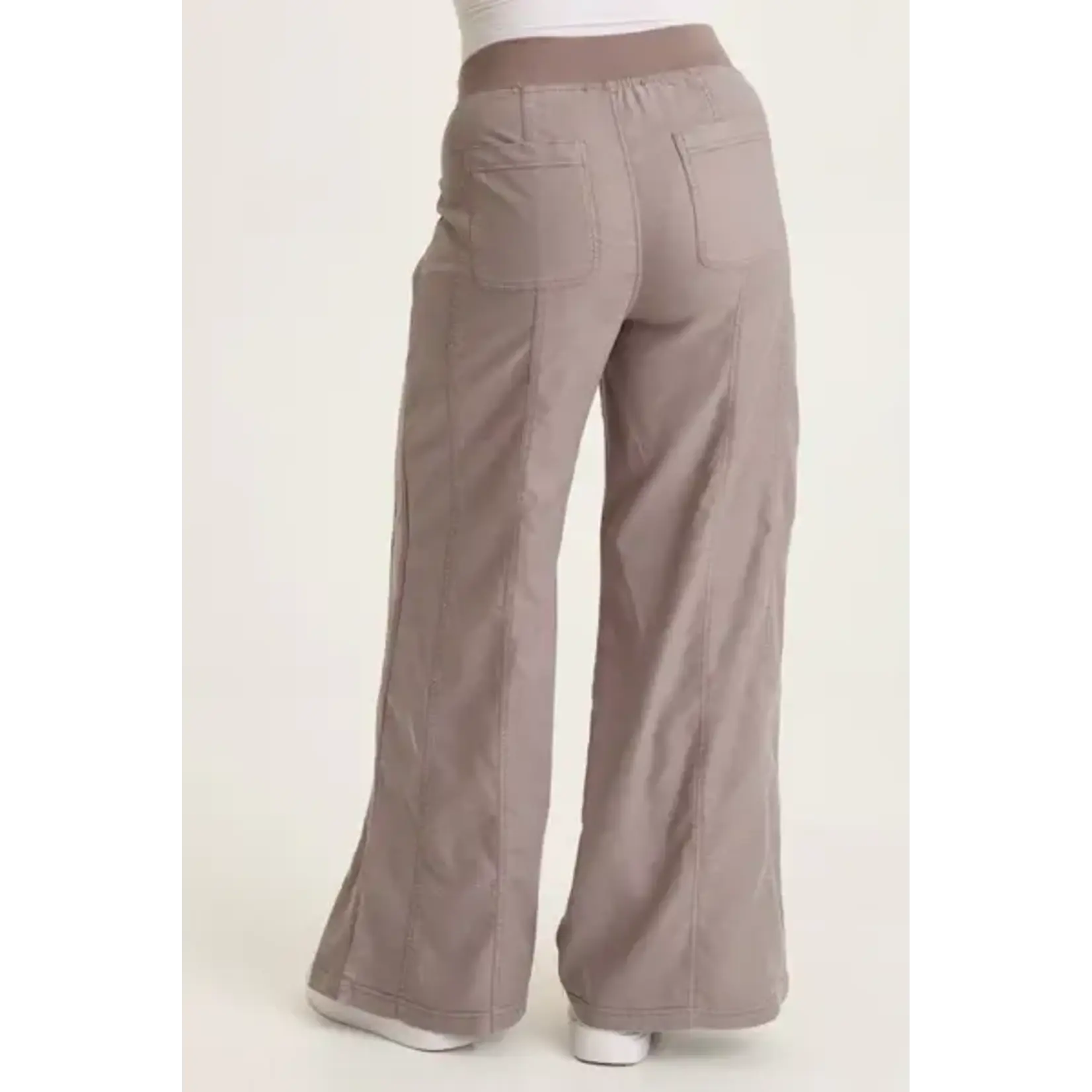 XCVI Geraldine Pant
