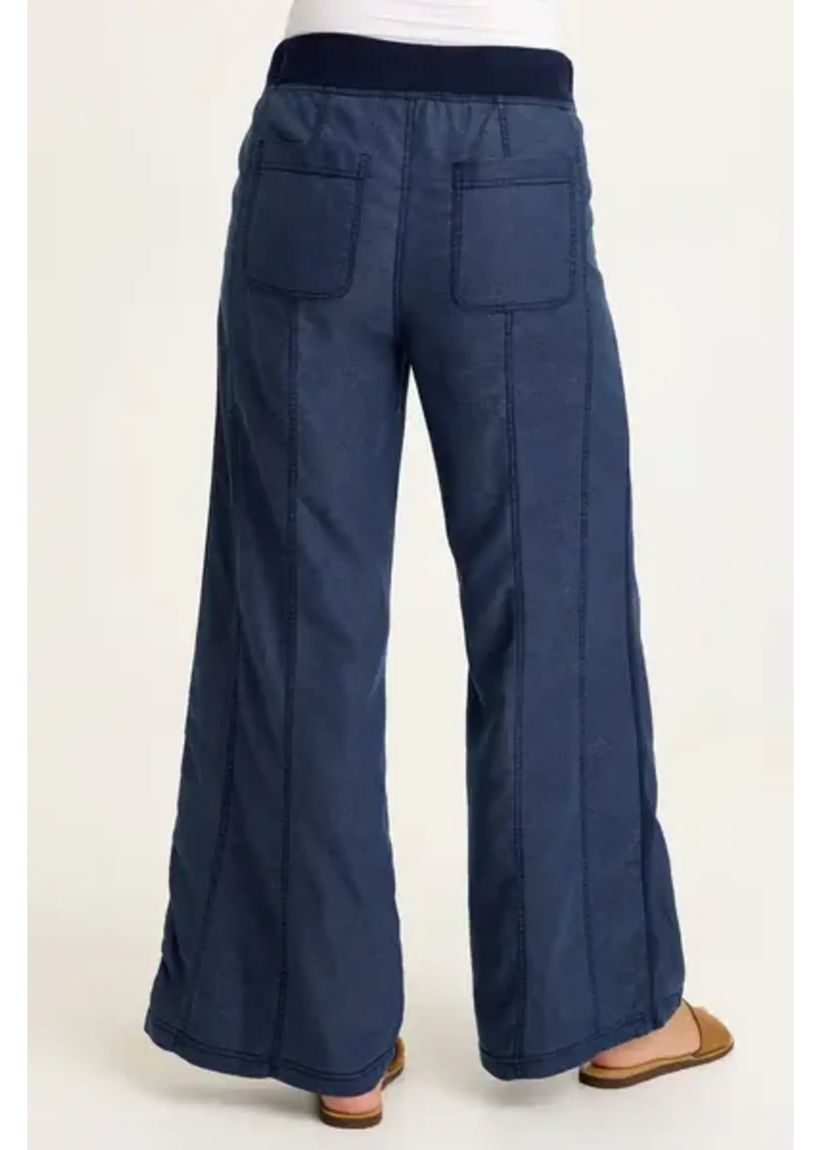 XCVI Geraldine Pant