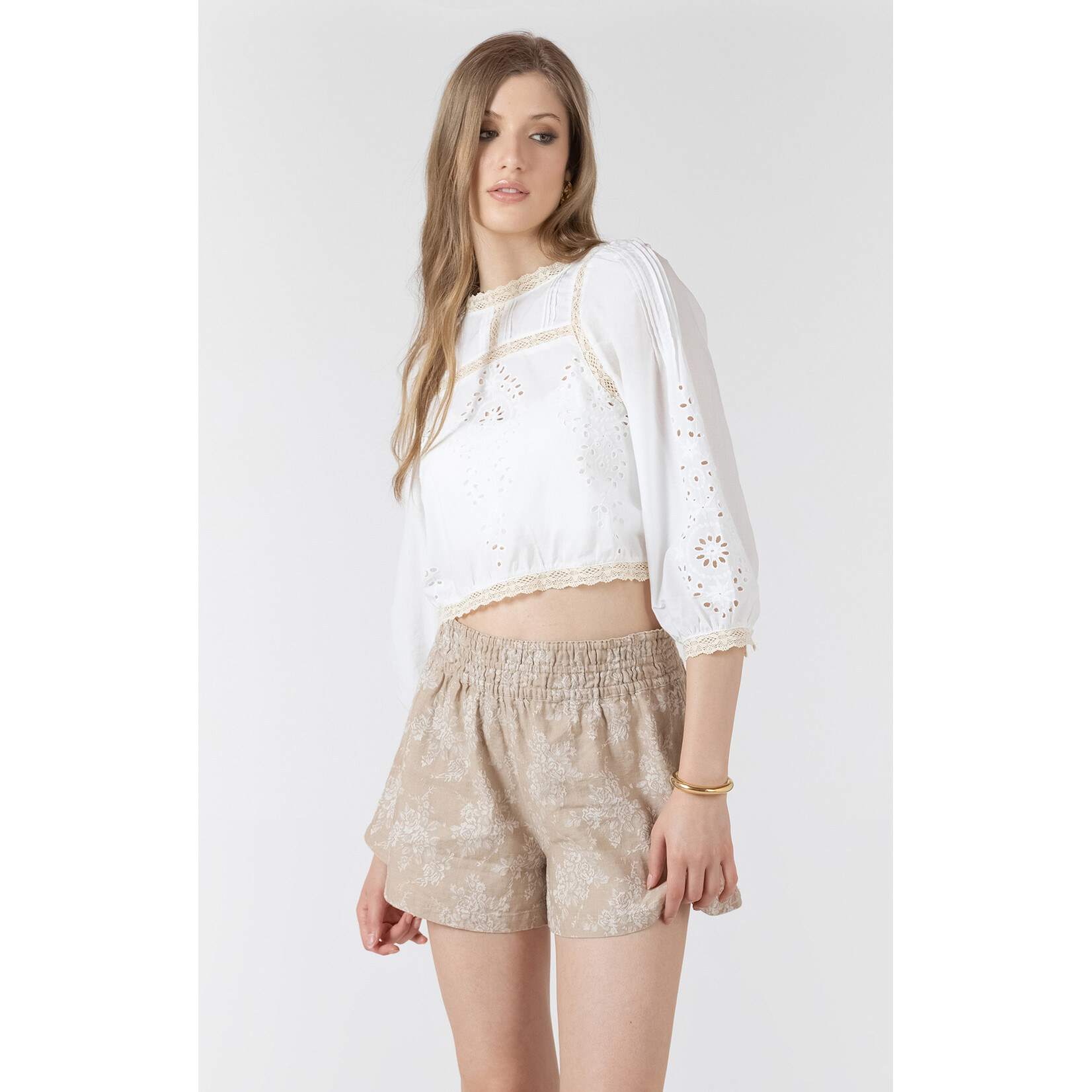 Dex Dex Cream Eyelet Top