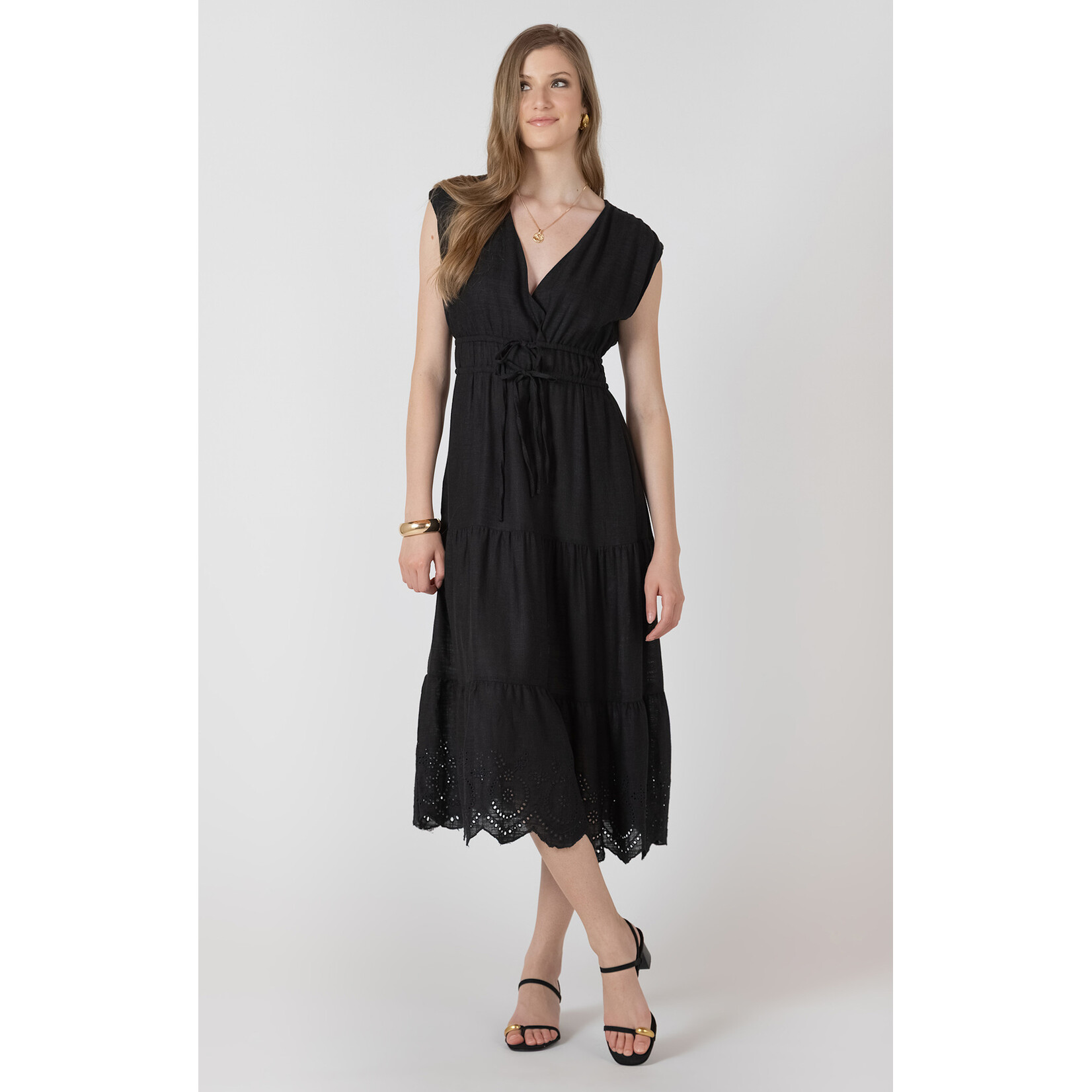 Dex Dex Black V-neck Maxi