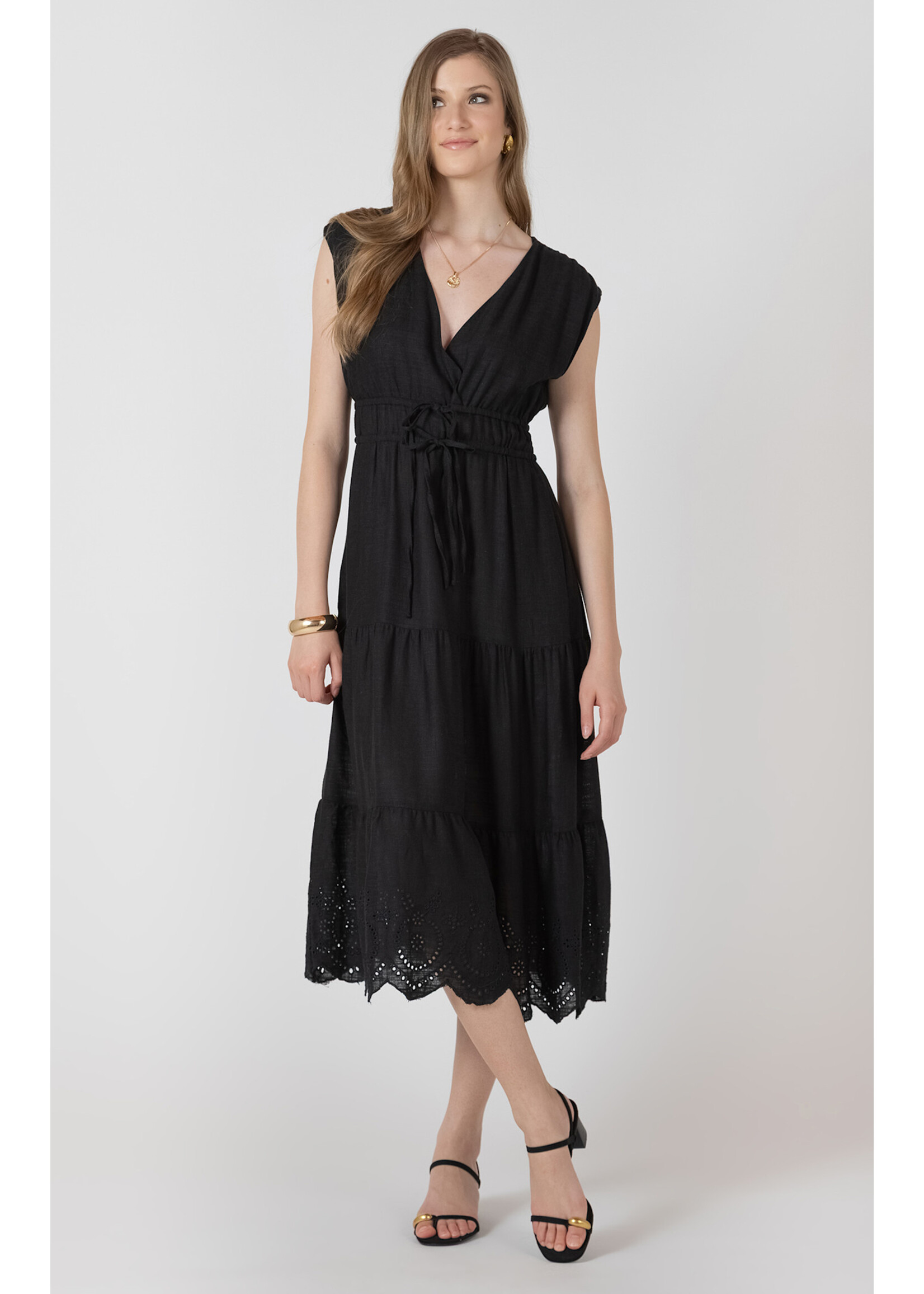 Dex Black V-neck Maxi