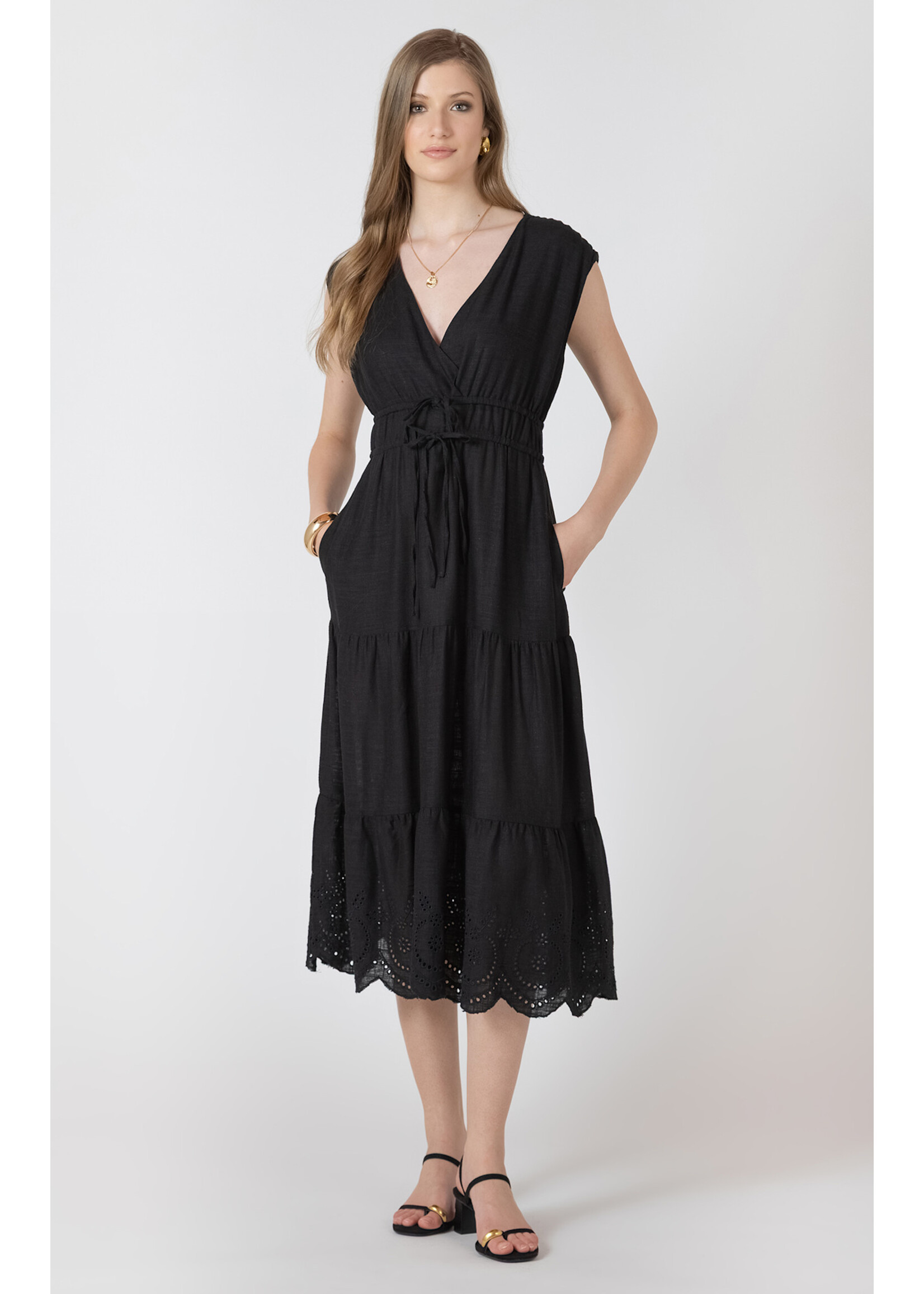 Dex Black V-neck Maxi
