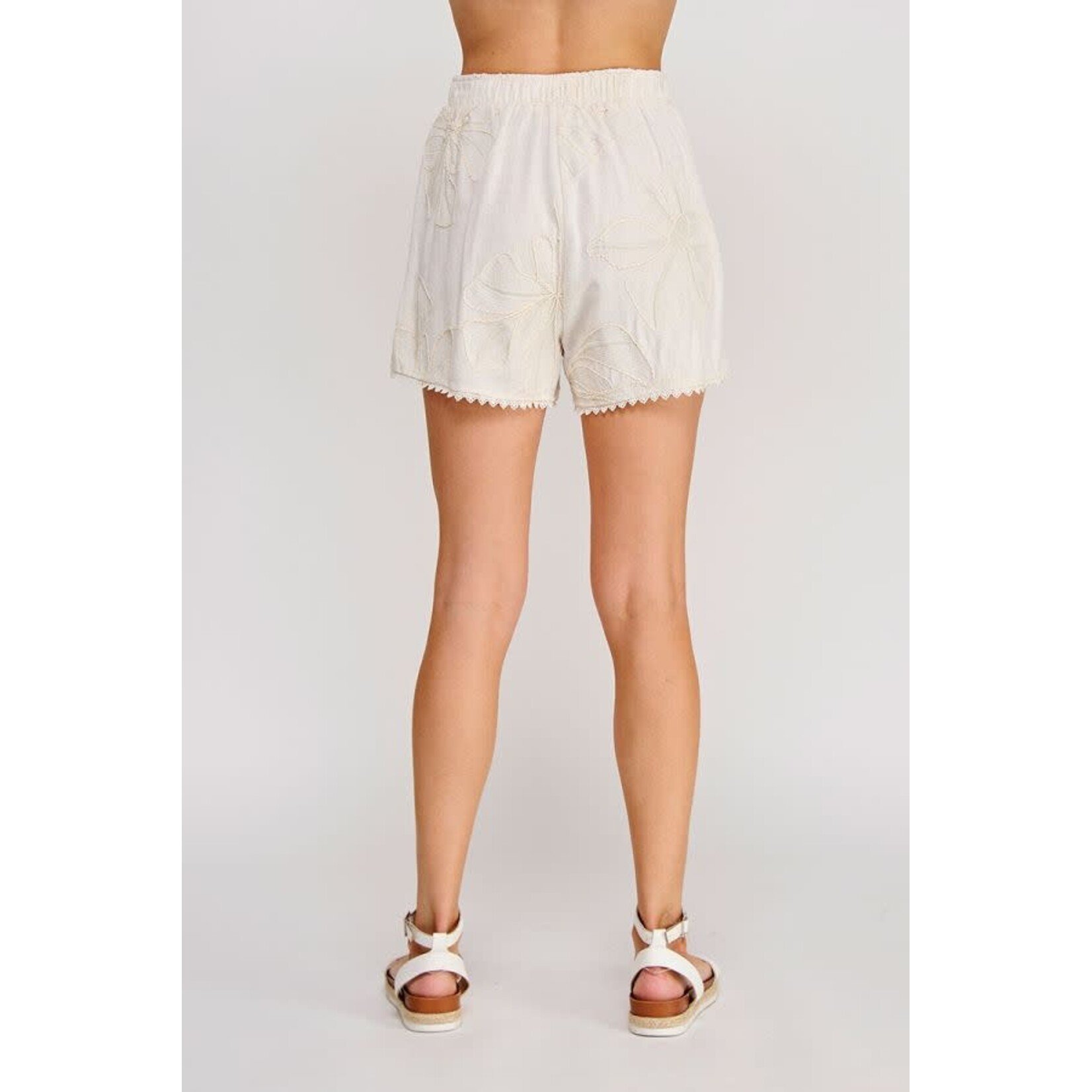 Allie Rose AR Floral Embroidered Short