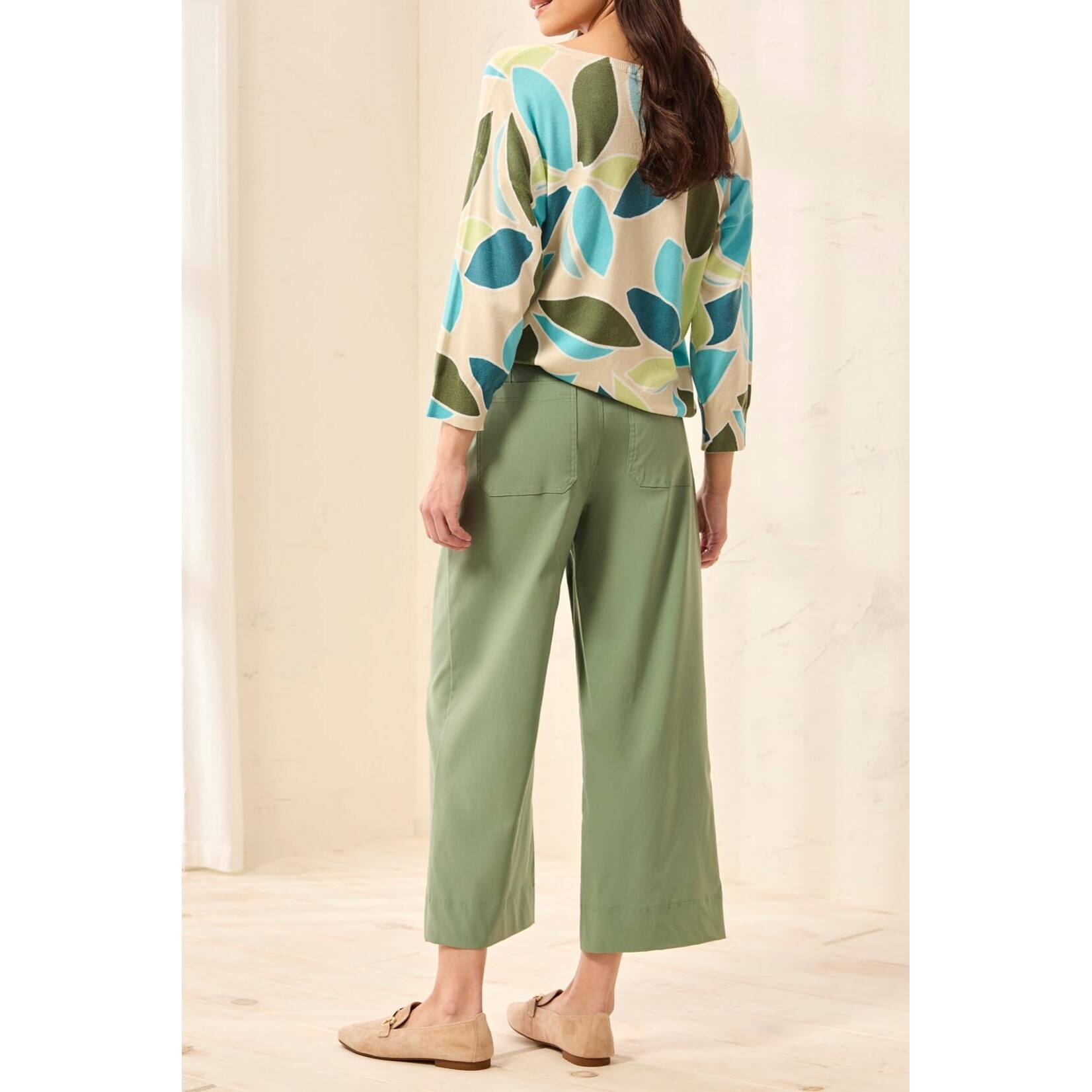 Tribal T High Rise  pocket  Capri