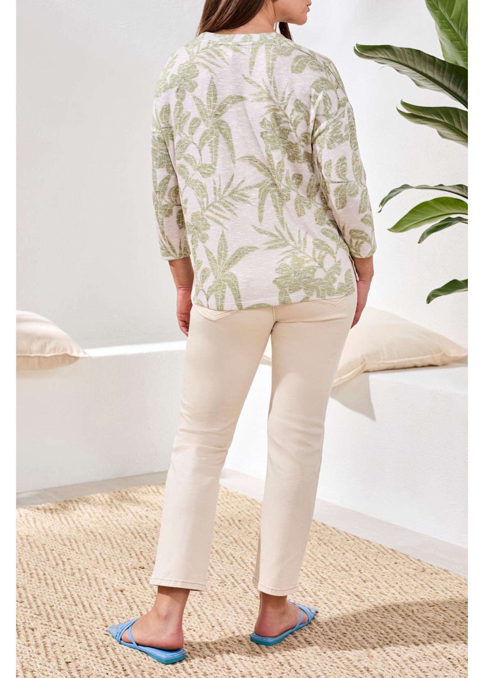 Tribal Kiwi Leaf Soft Crew