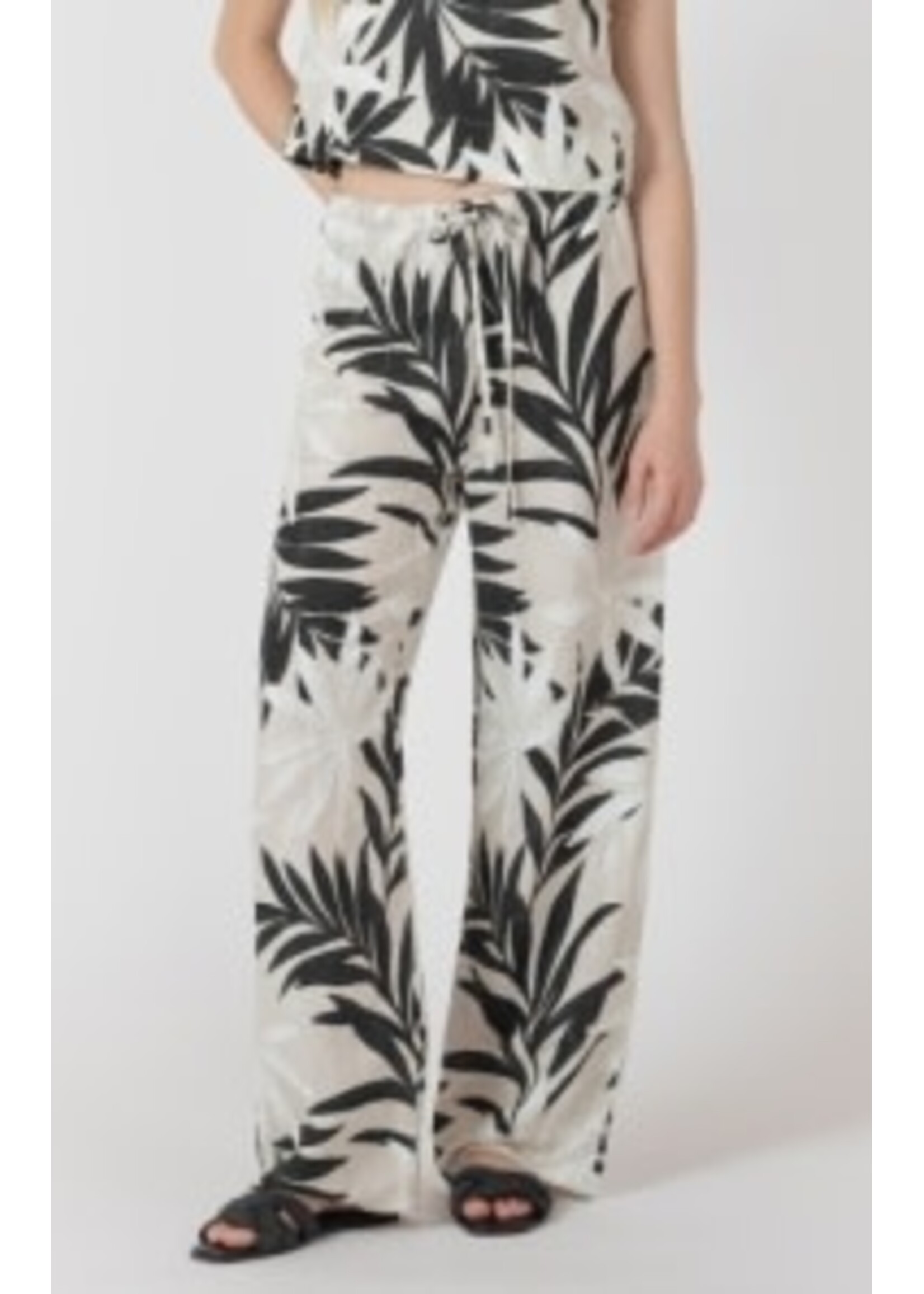 Dex Dex Wide Leg Drawstring Trouser