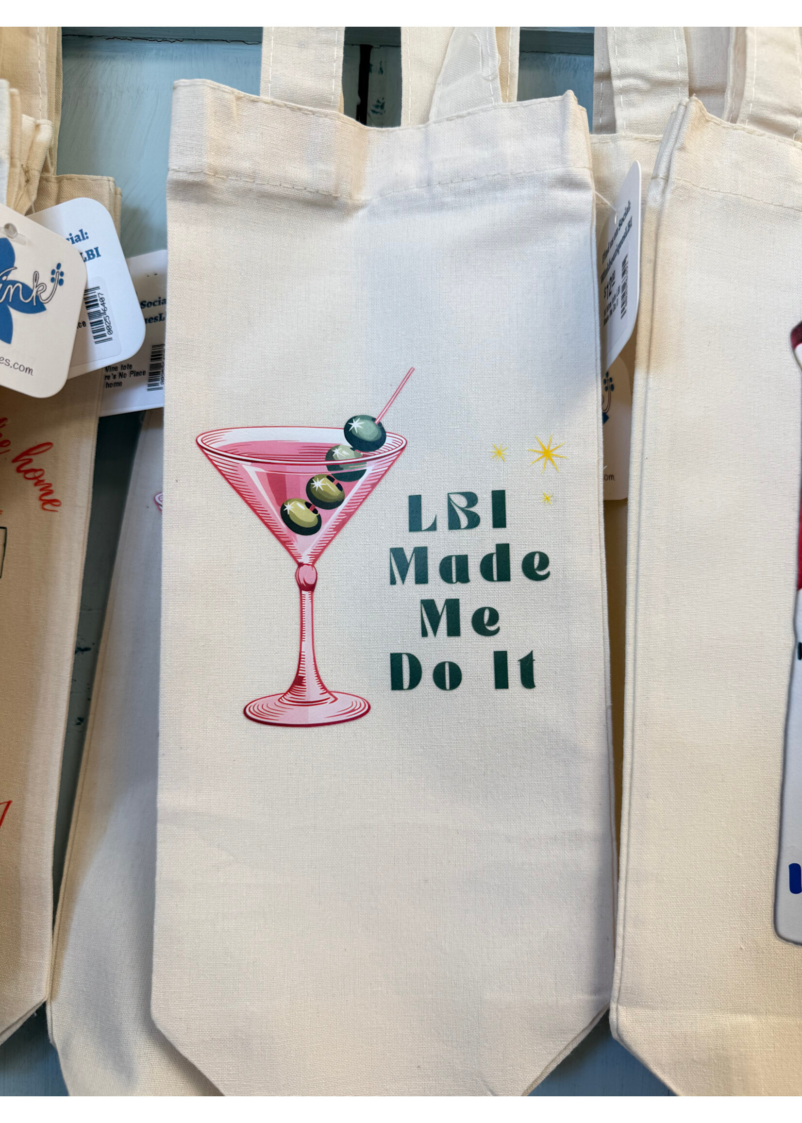Wink W Wine tote