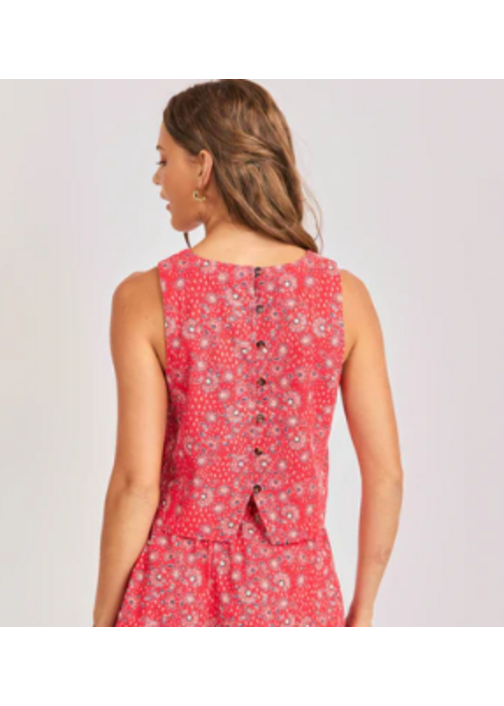 Sadie Sage SS Firecracker Slvless Top