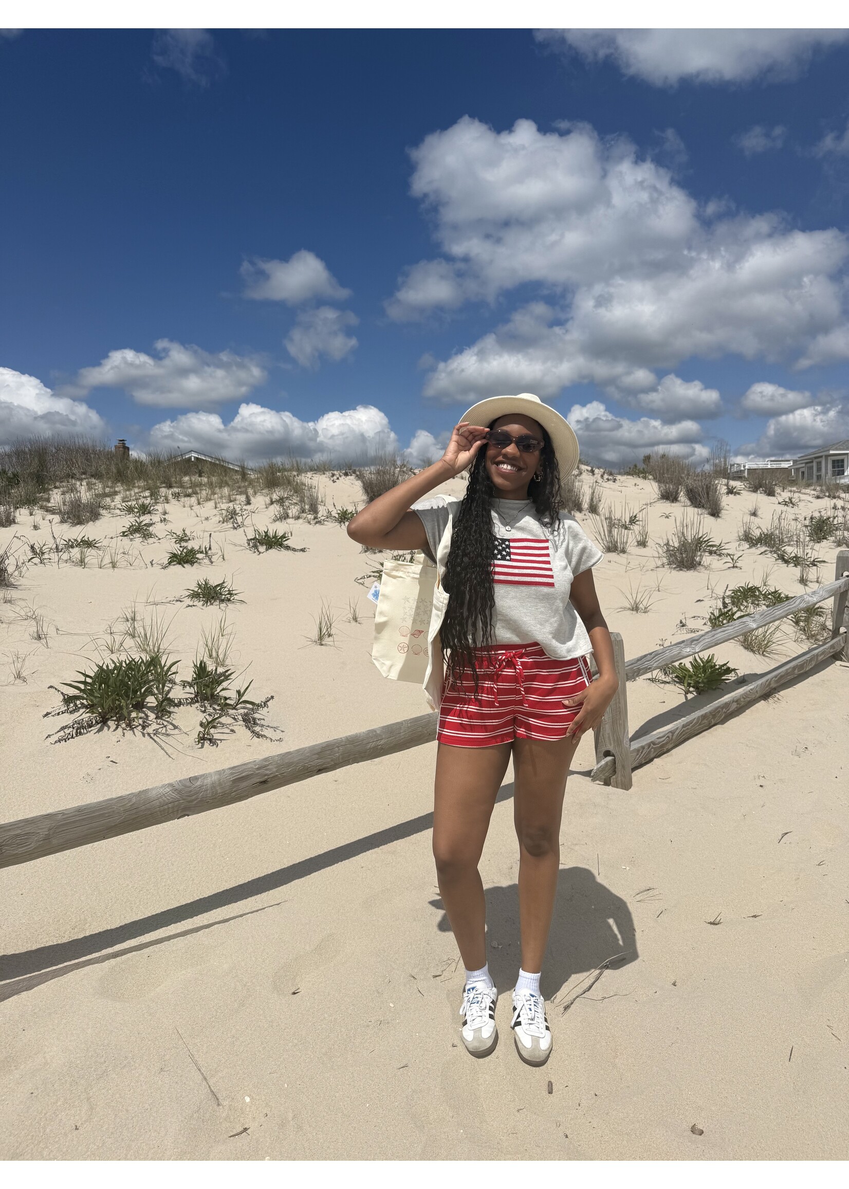 Le Lis Le Lis USA Graphic Sweater