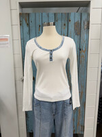 Mystree Henleyneck Ribbed Top
