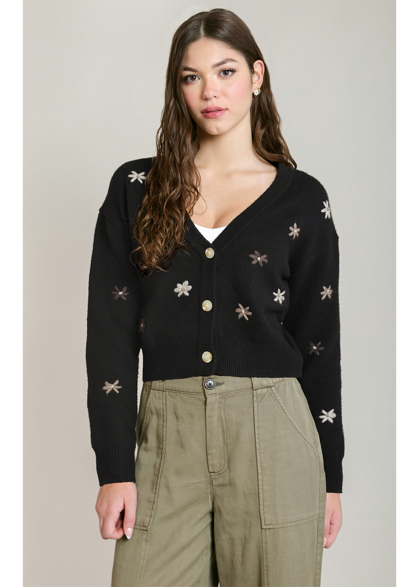 Dex Dex Embroidered Flower Cardigan