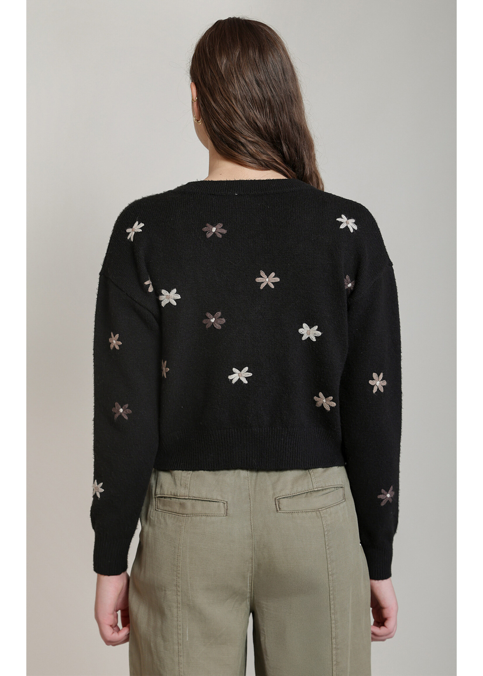 Dex Dex Embroidered Flower Cardigan