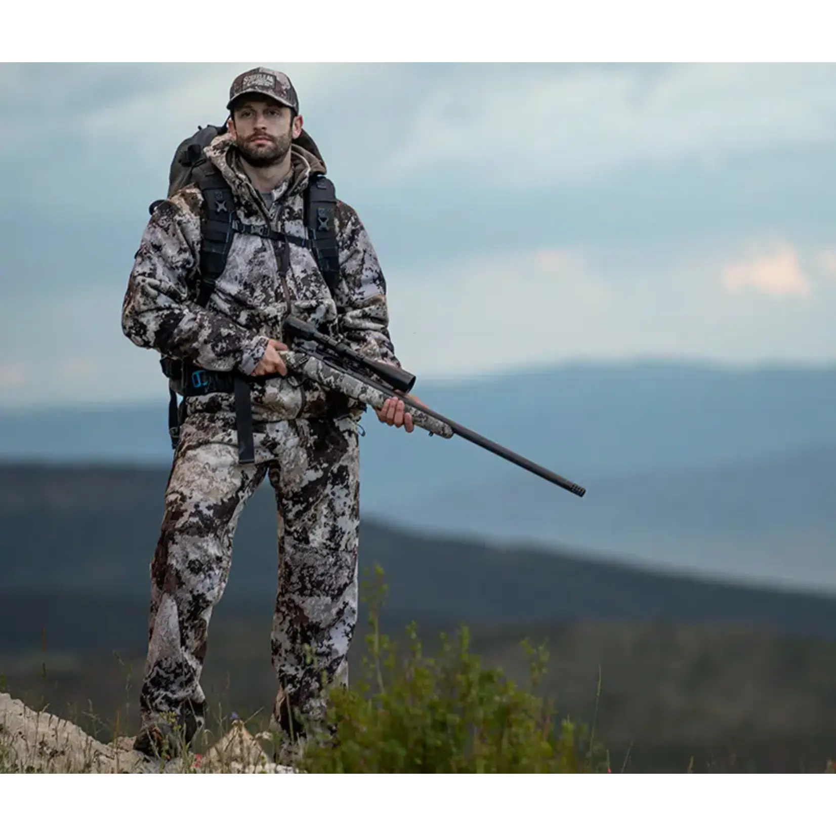 Christensen Arms Carabine à verrou Christensen Arms Ridgeline 300 WIN SS, Carbon, Noir w/ Gray Webbing