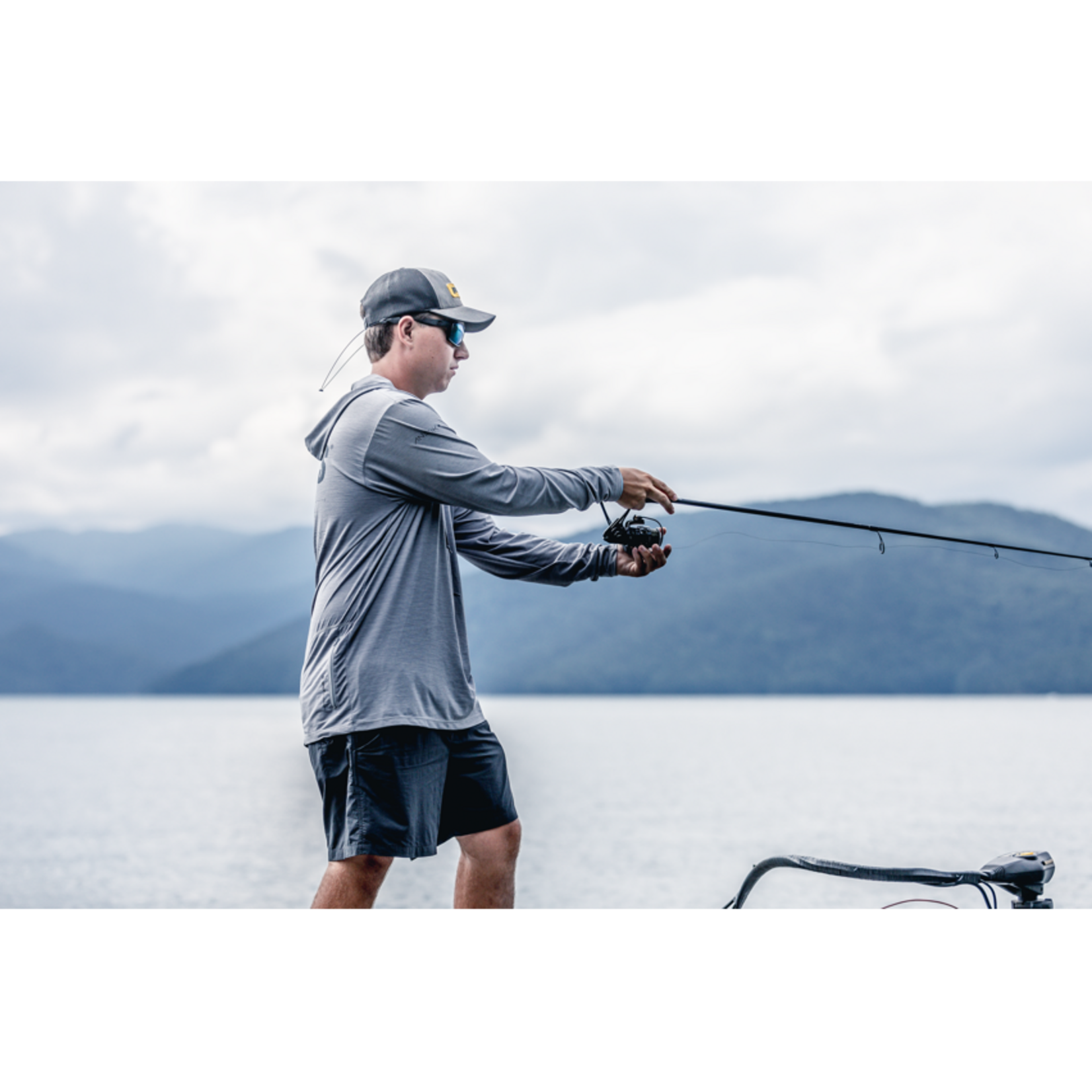 LEW's Lew's Custom 200 Spinning Reel