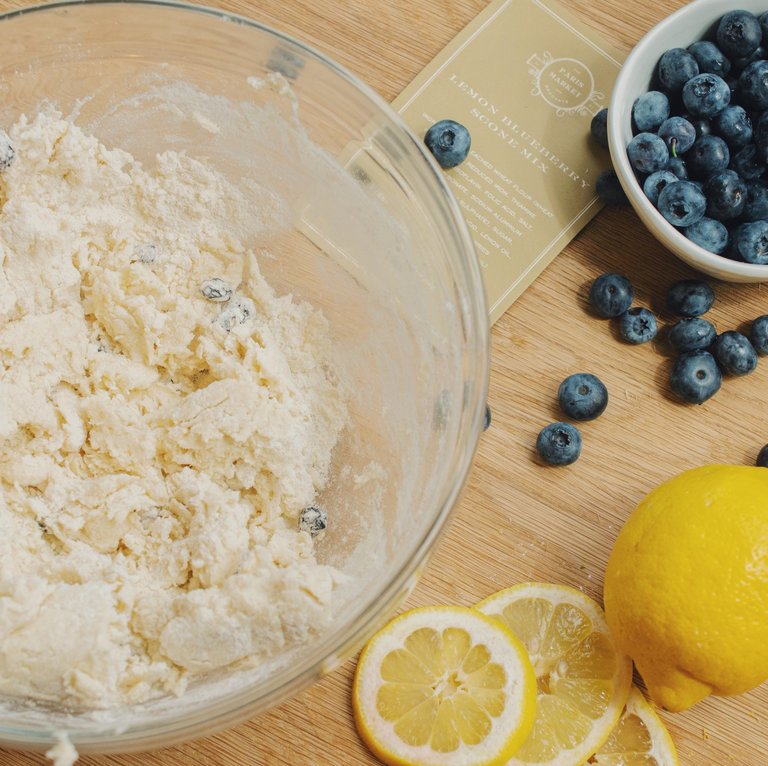 The Paris Market Lemon Blueberry Scone Baking Mix