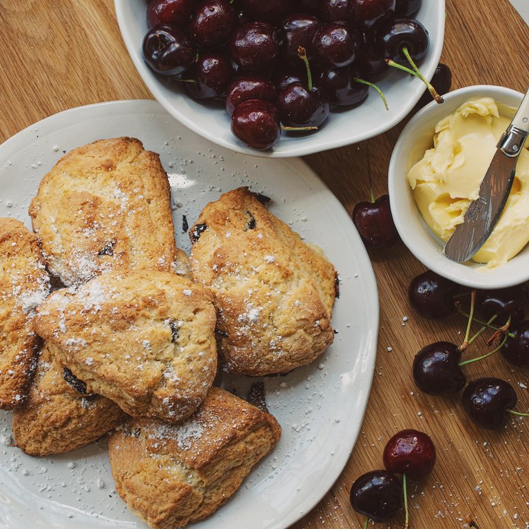 The Paris Market Cherry Almond Scone Baking Mix