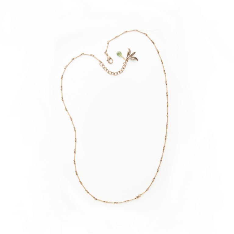 Fallen Aristocrat Stick Chain Necklace with Leaf