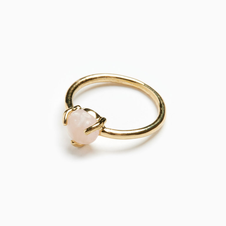 Fallen Aristocrat Romantic Rose Quartz Ring