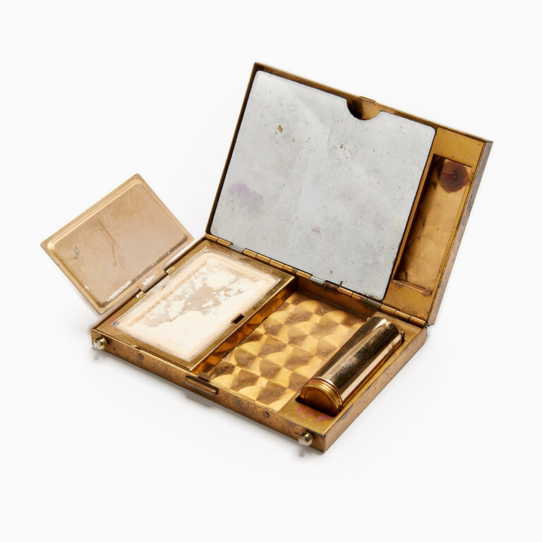 Antique Makeup Kit