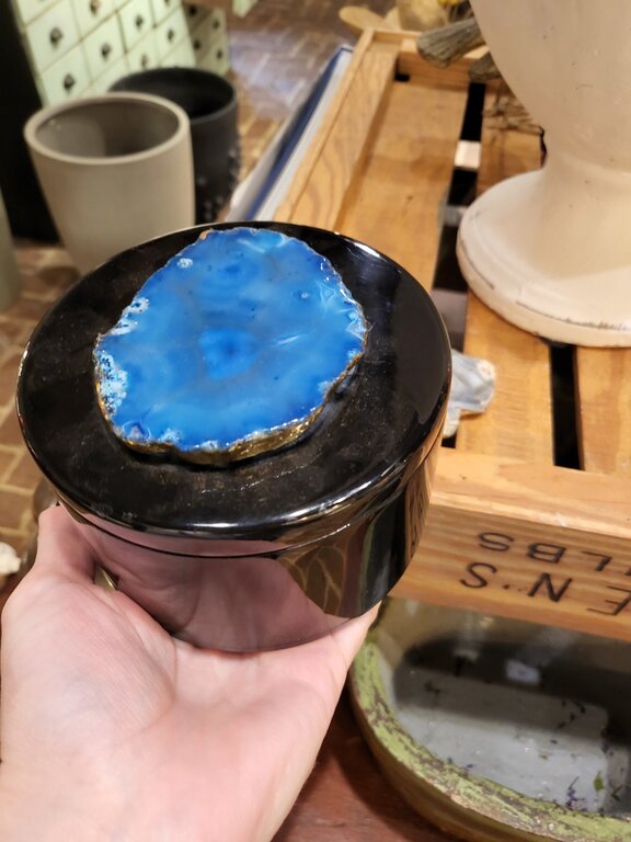 Jura Black Box W/Blue Agate