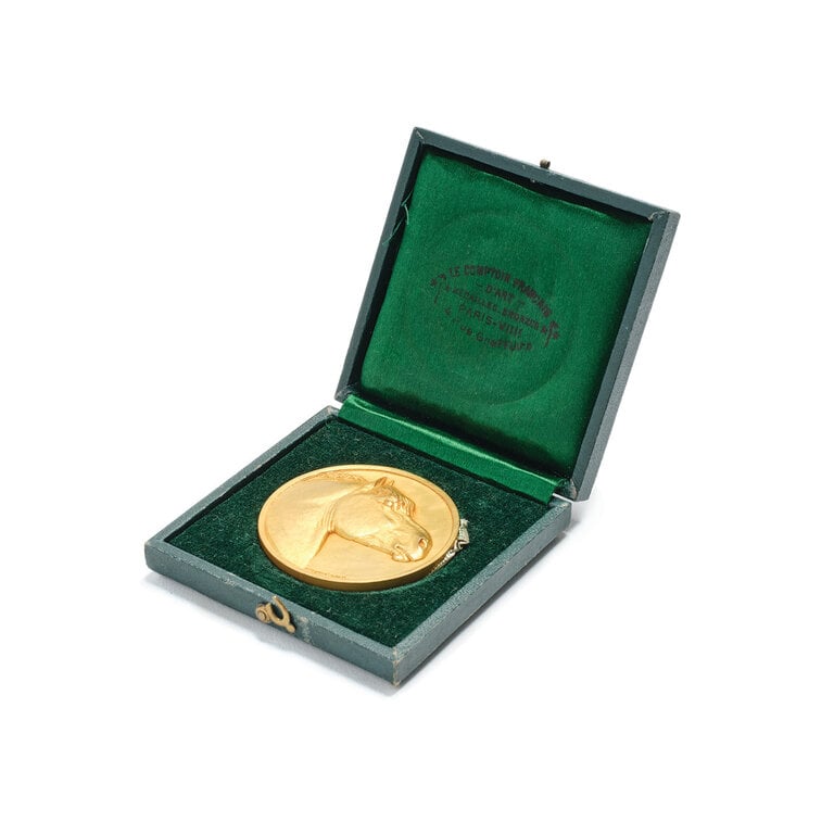 Horse Coin in Green Leather Box