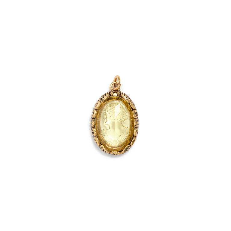 Fallen Aristocrat Cameo Jonquil Glass Charm