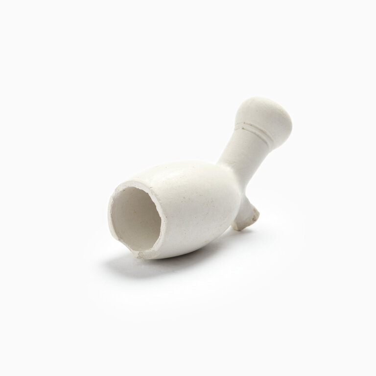 Antique French Clay Pipe 34