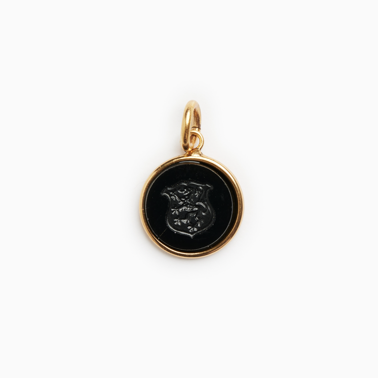 Fallen Aristocrat Intaglio Crest Black Charm