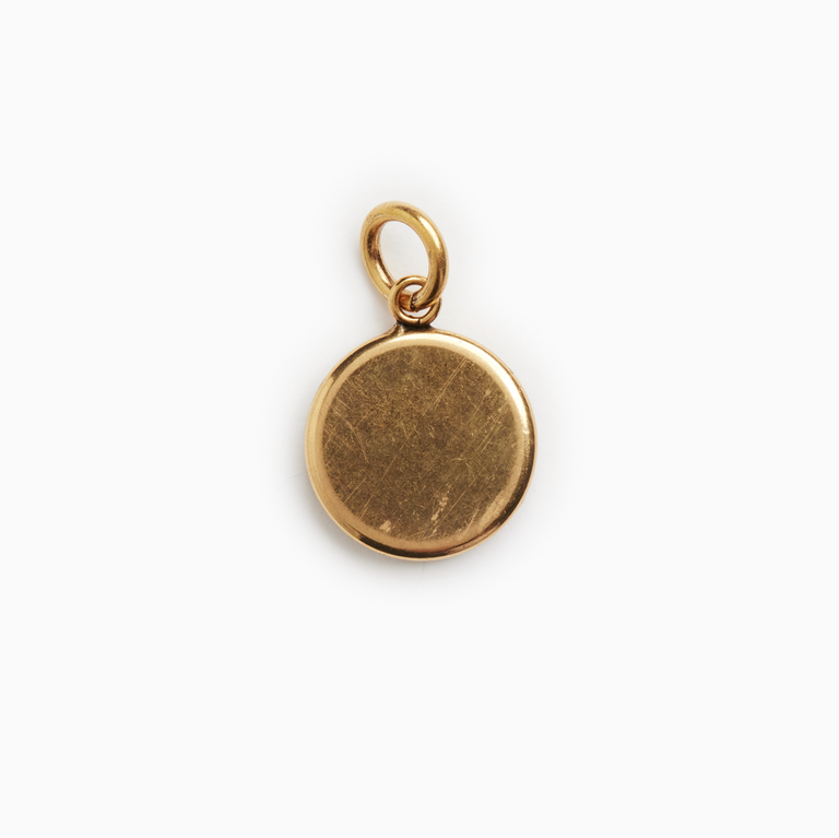Fallen Aristocrat Intaglio Crest Black Charm
