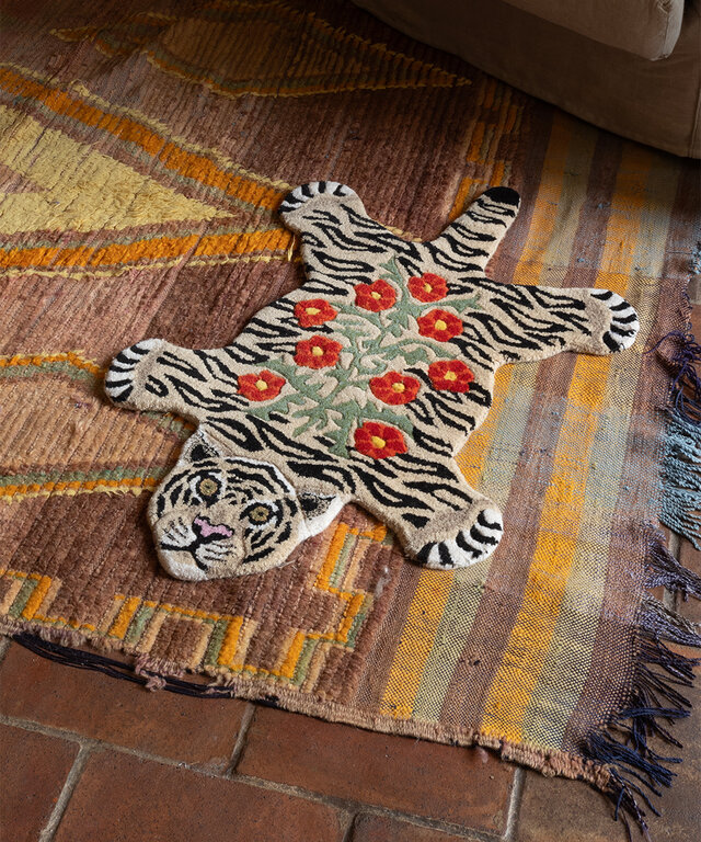 Floral White Tiger Small Rug