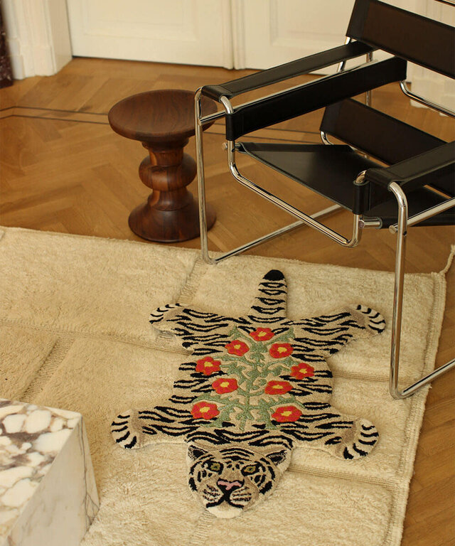 Floral White Tiger Small Rug