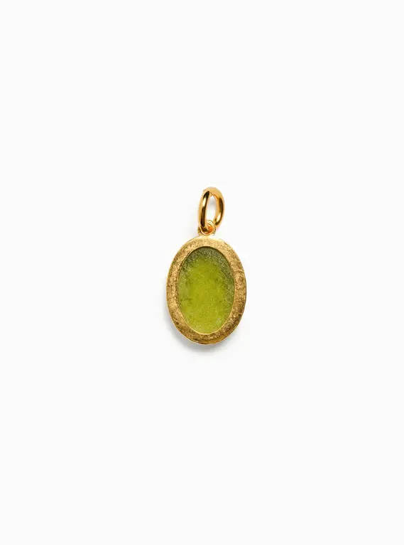 Fallen Aristocrat Oval Cameo Charm, Olive